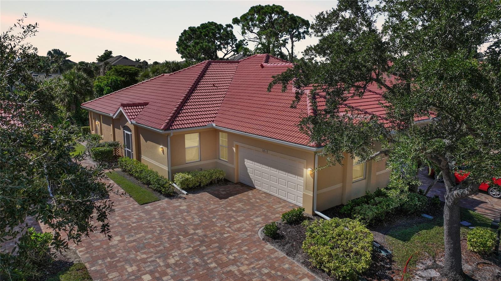 3810 COBIA VILLAS CT