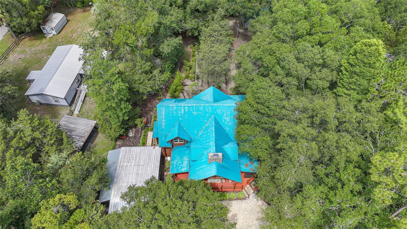 8199 W PINOAK CT