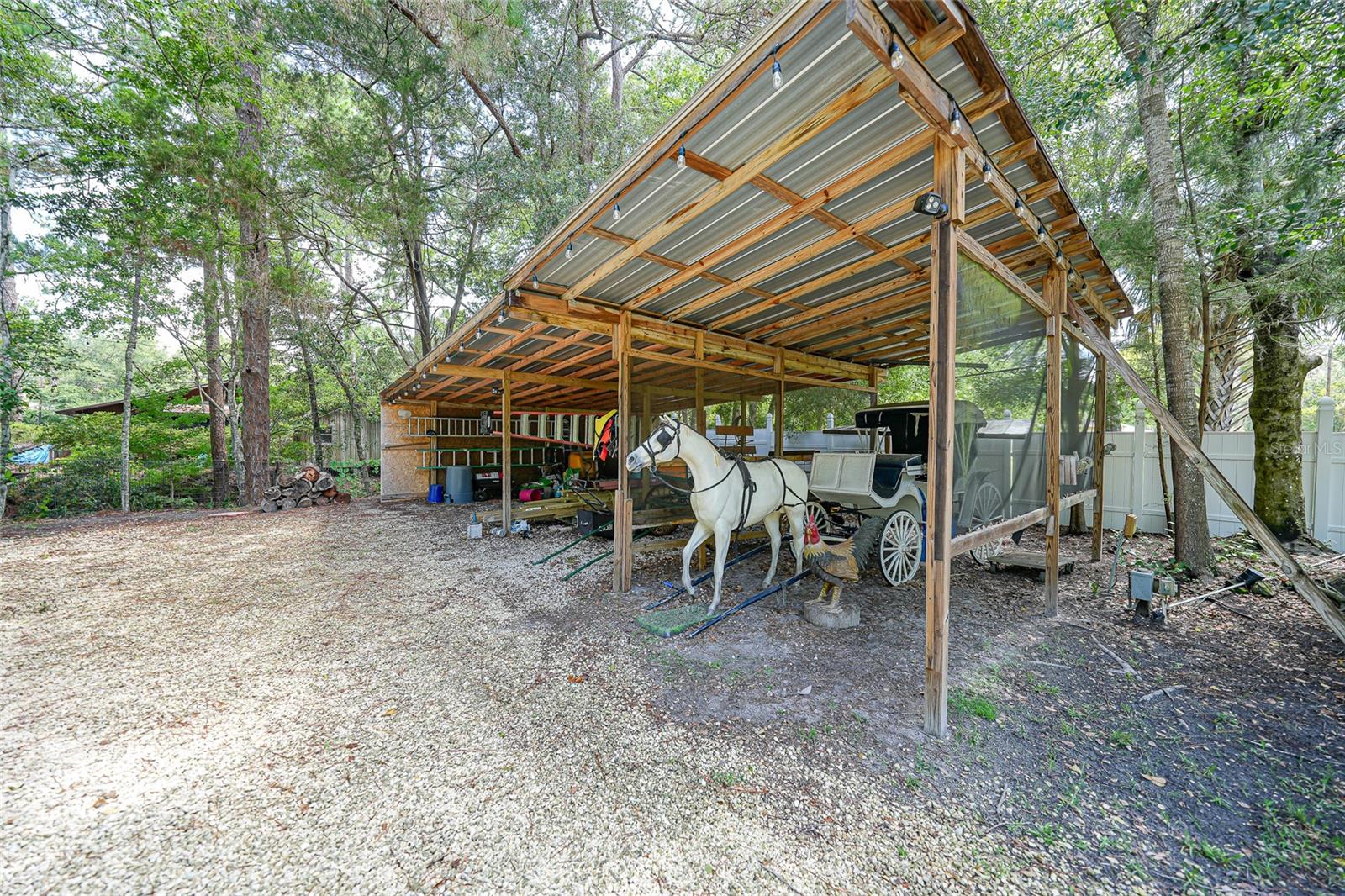 8199 W PINOAK CT
