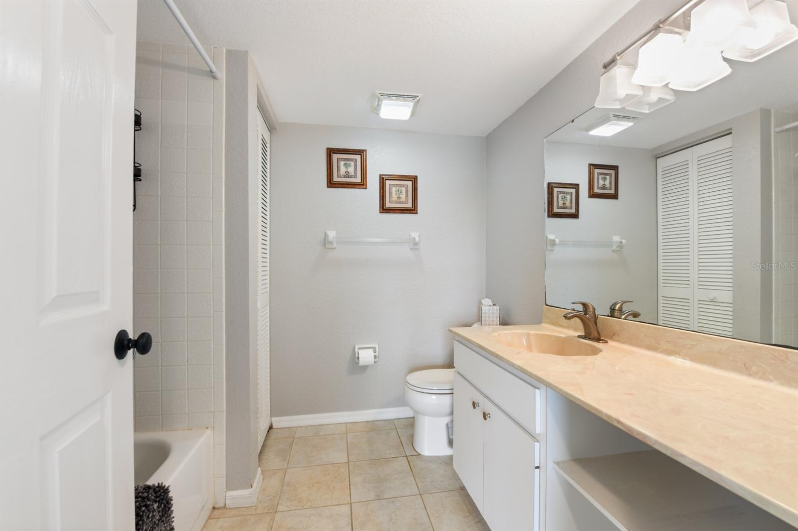 449 ROYAL POINCIANA #221