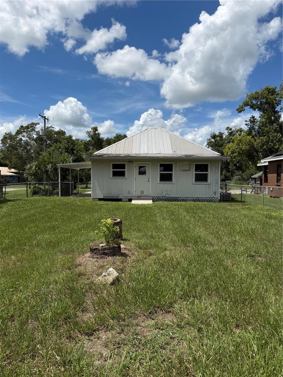 146 N HERNANDO AVE