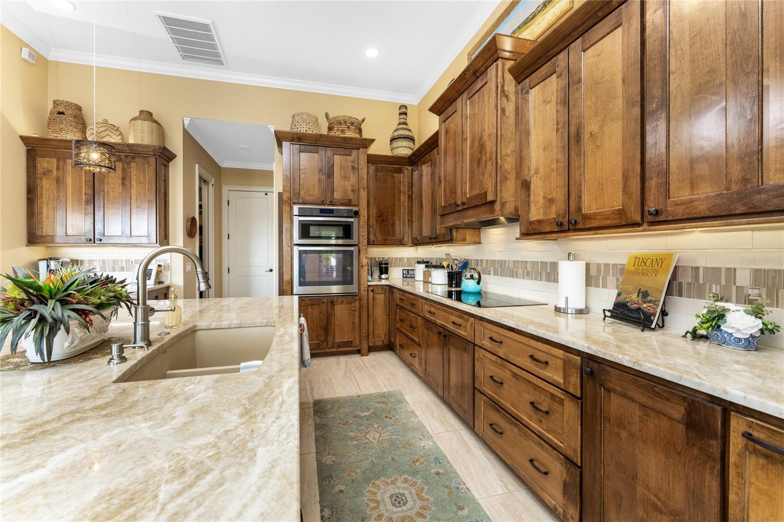 1219 SPANISH CAY LN