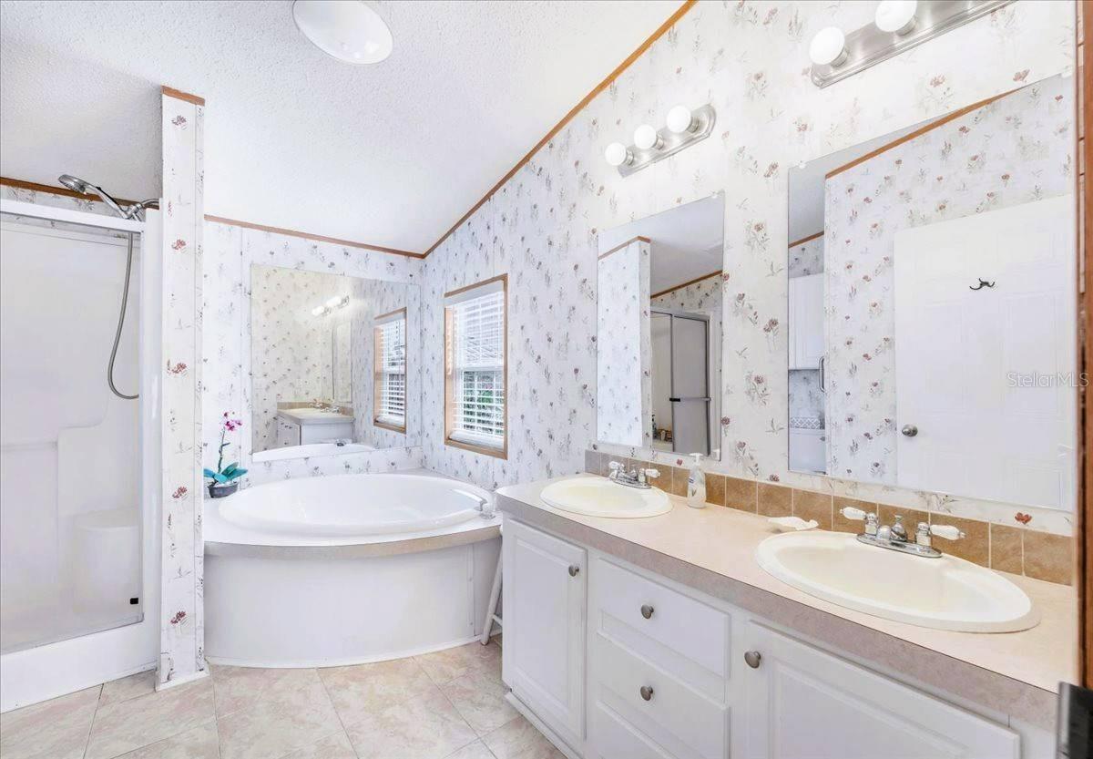 3127 BAYSIDE PKWY