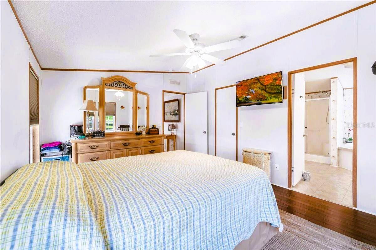3127 BAYSIDE PKWY