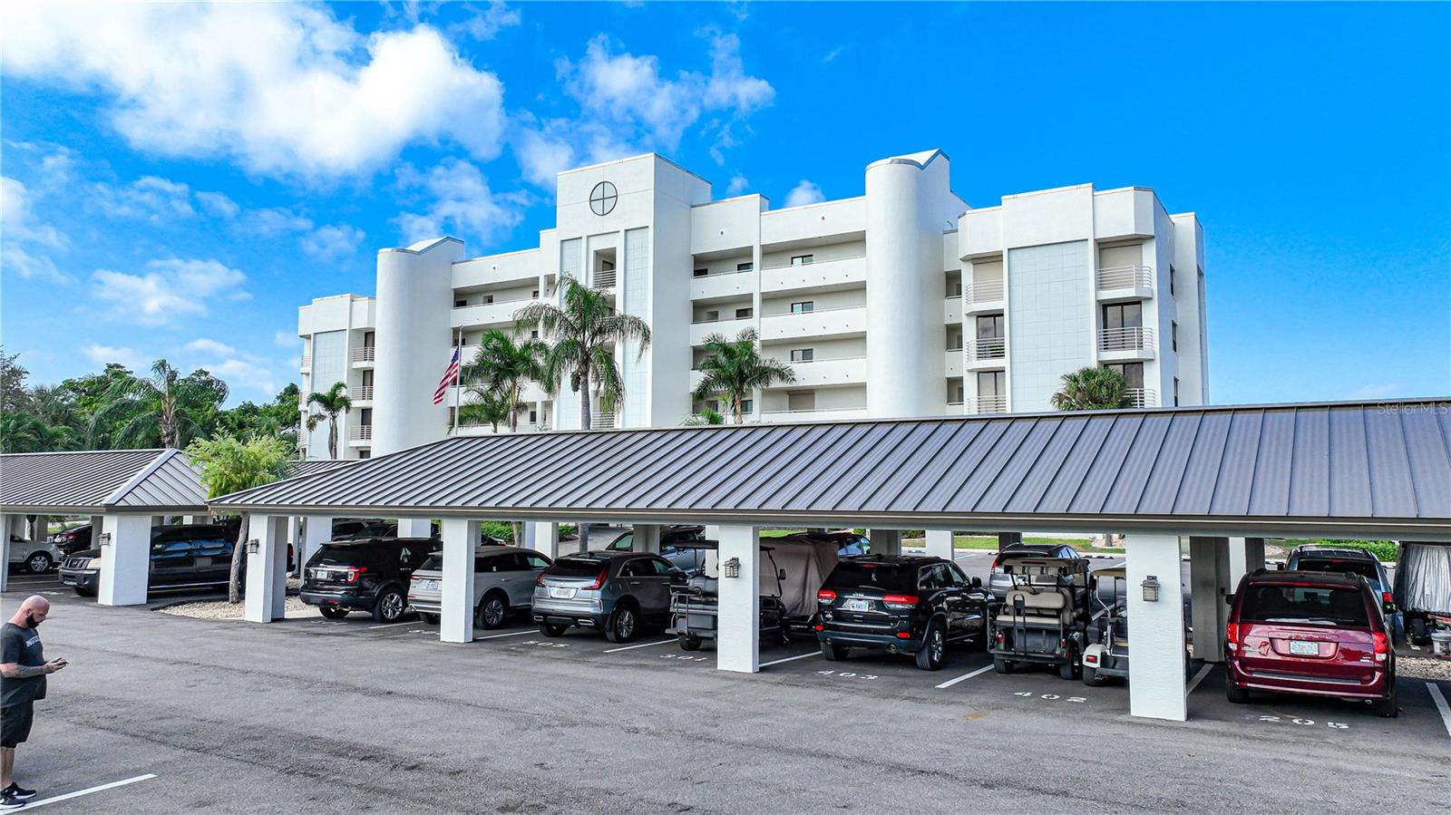 3020 MATECUMBE KEY RD #106