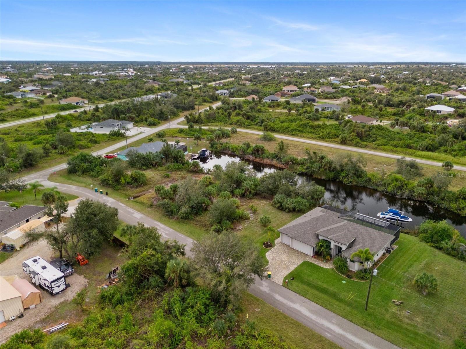13902 BEGONIA CIR