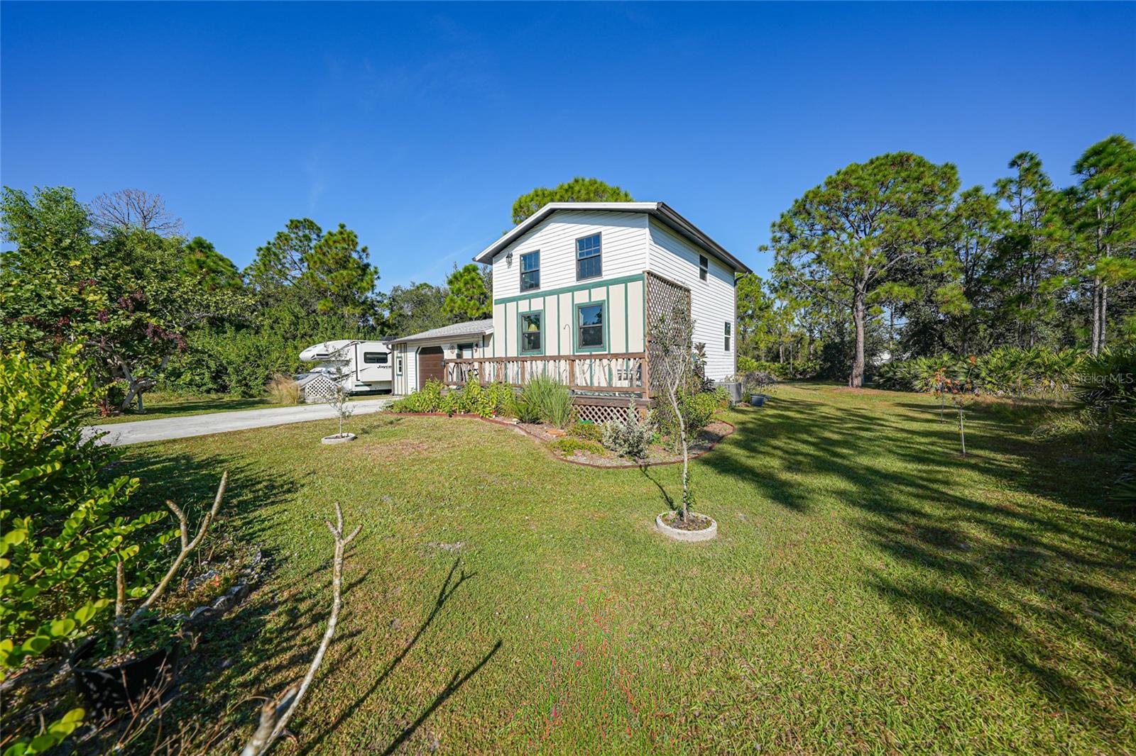 28094 CHINQUAPIN DR