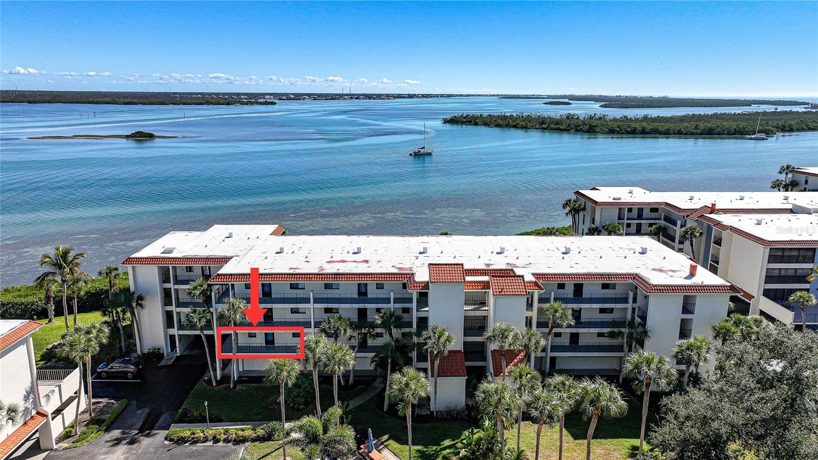 1591 BEACH RD #202