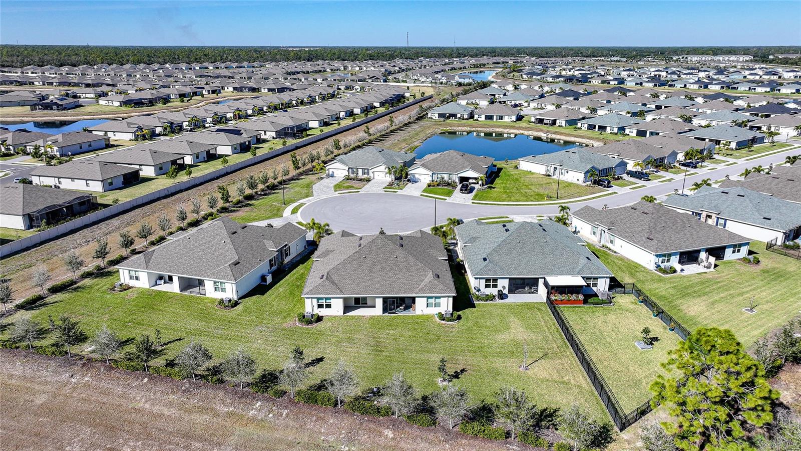 1988 W PALMS DR