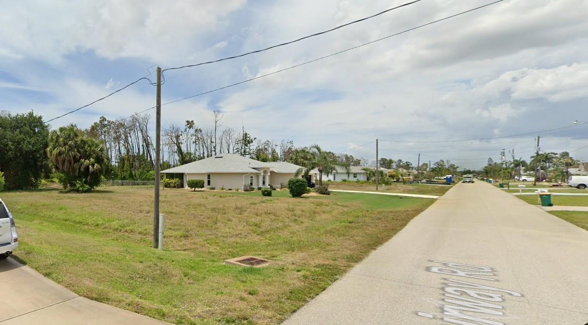 204 FAIRWAY RD