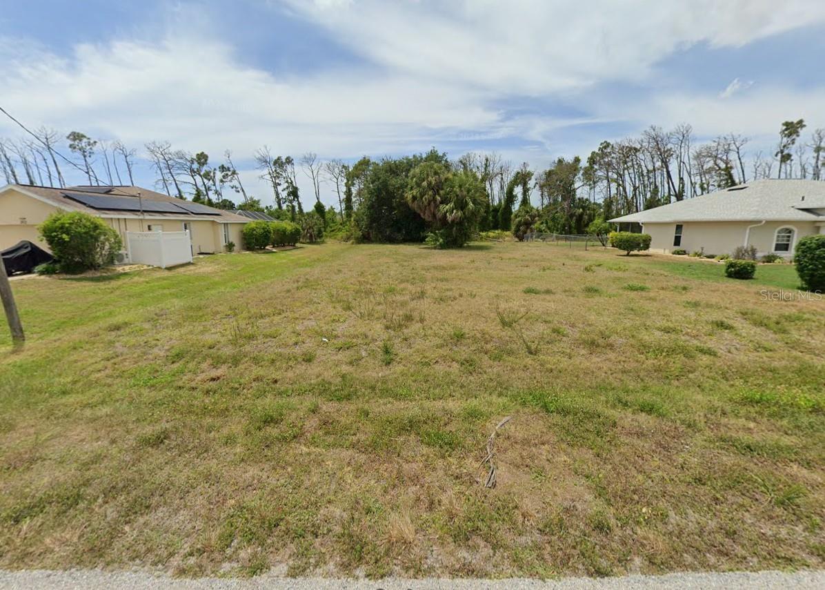 204 FAIRWAY RD