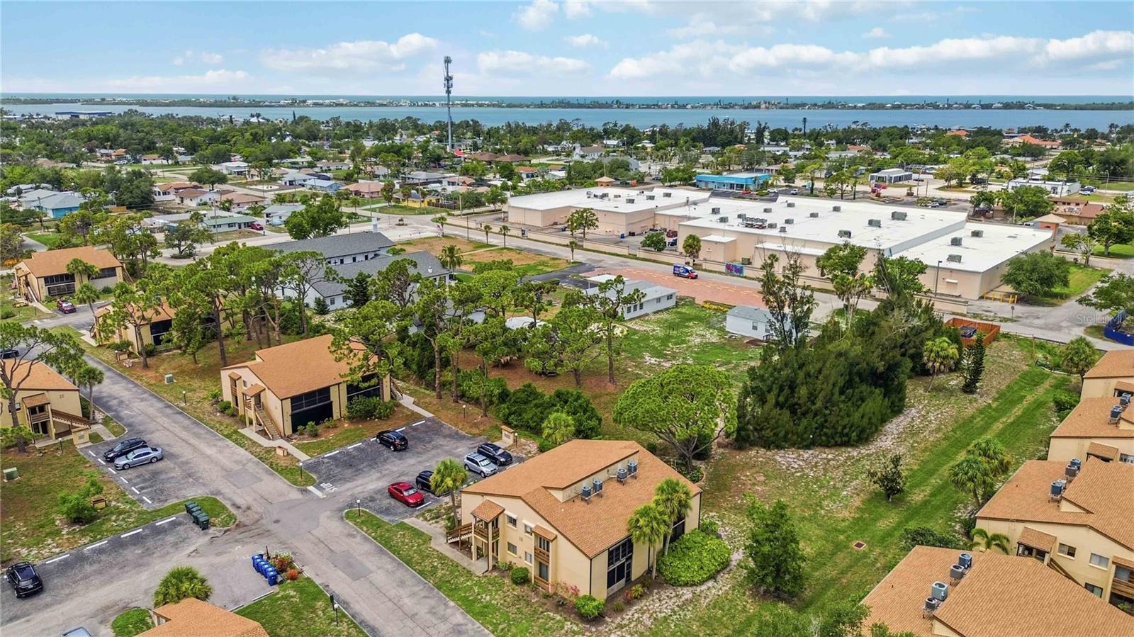 18 QUAILS RUN BLVD #18202