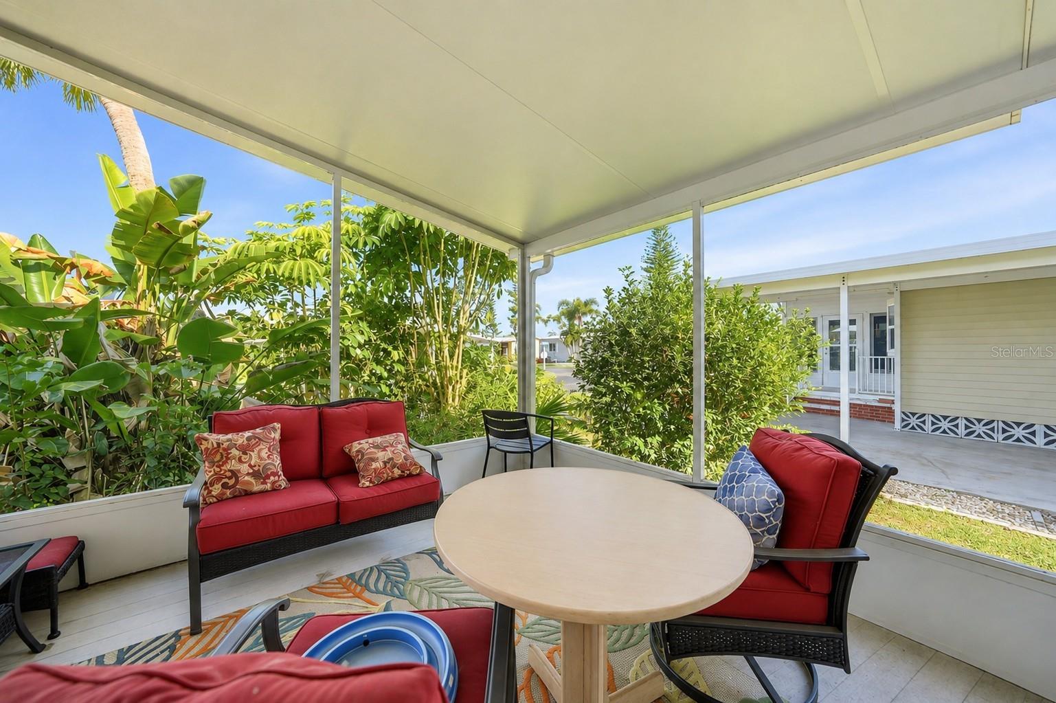 195 S FIJI CIR