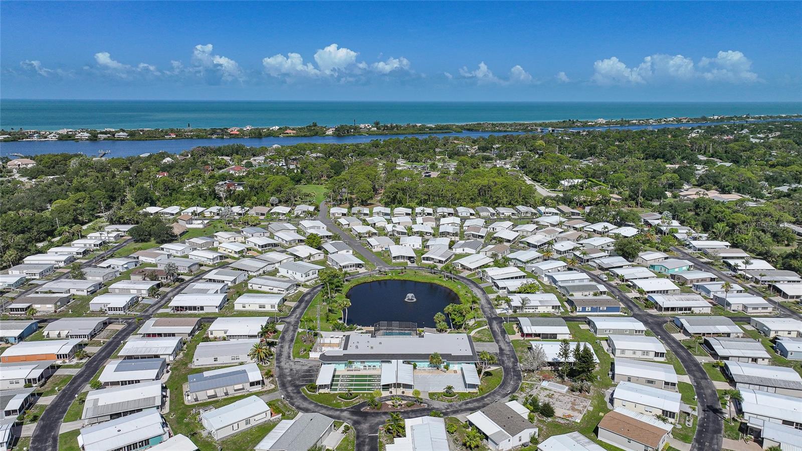195 S FIJI CIR