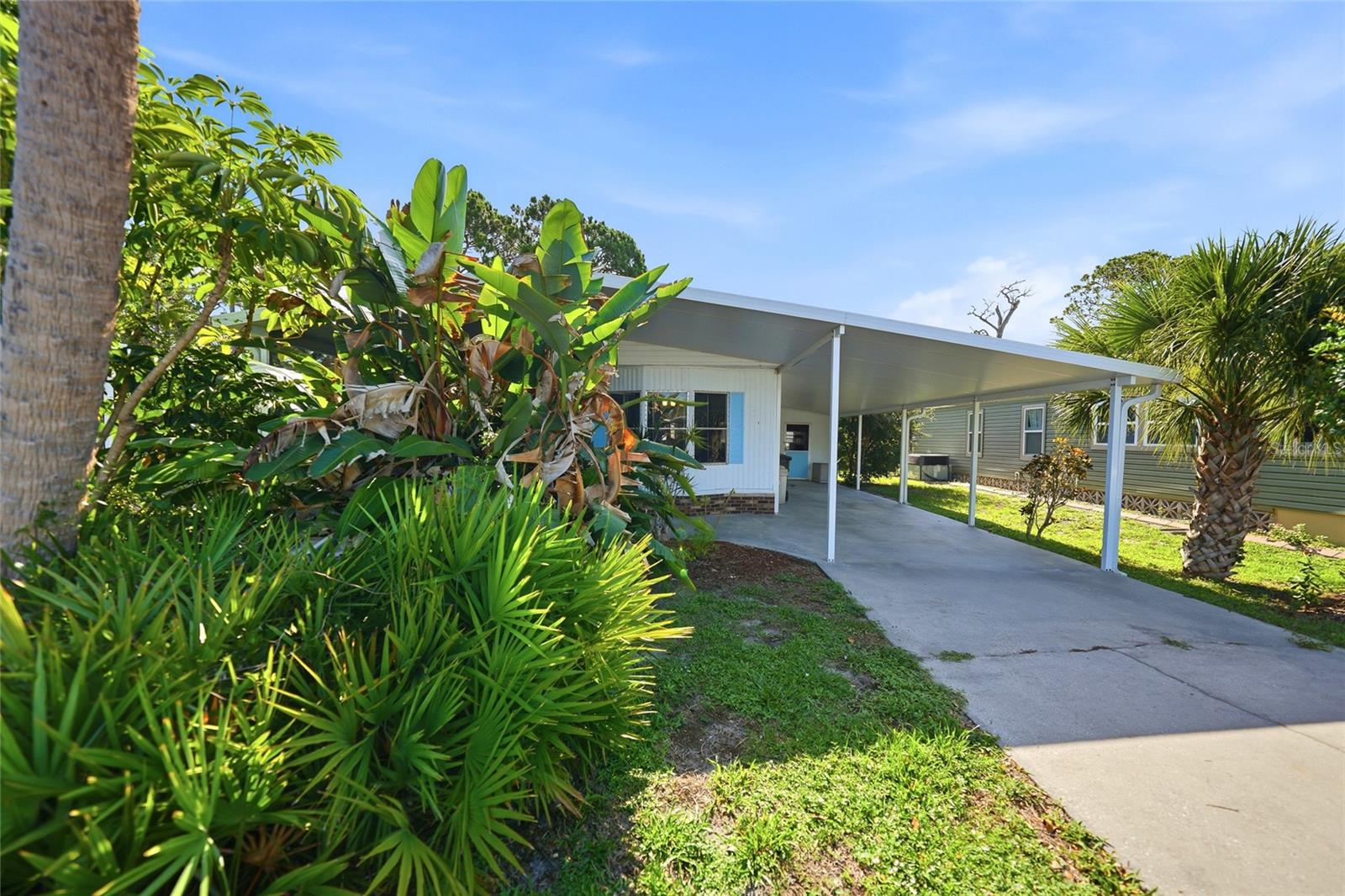 195 S FIJI CIR