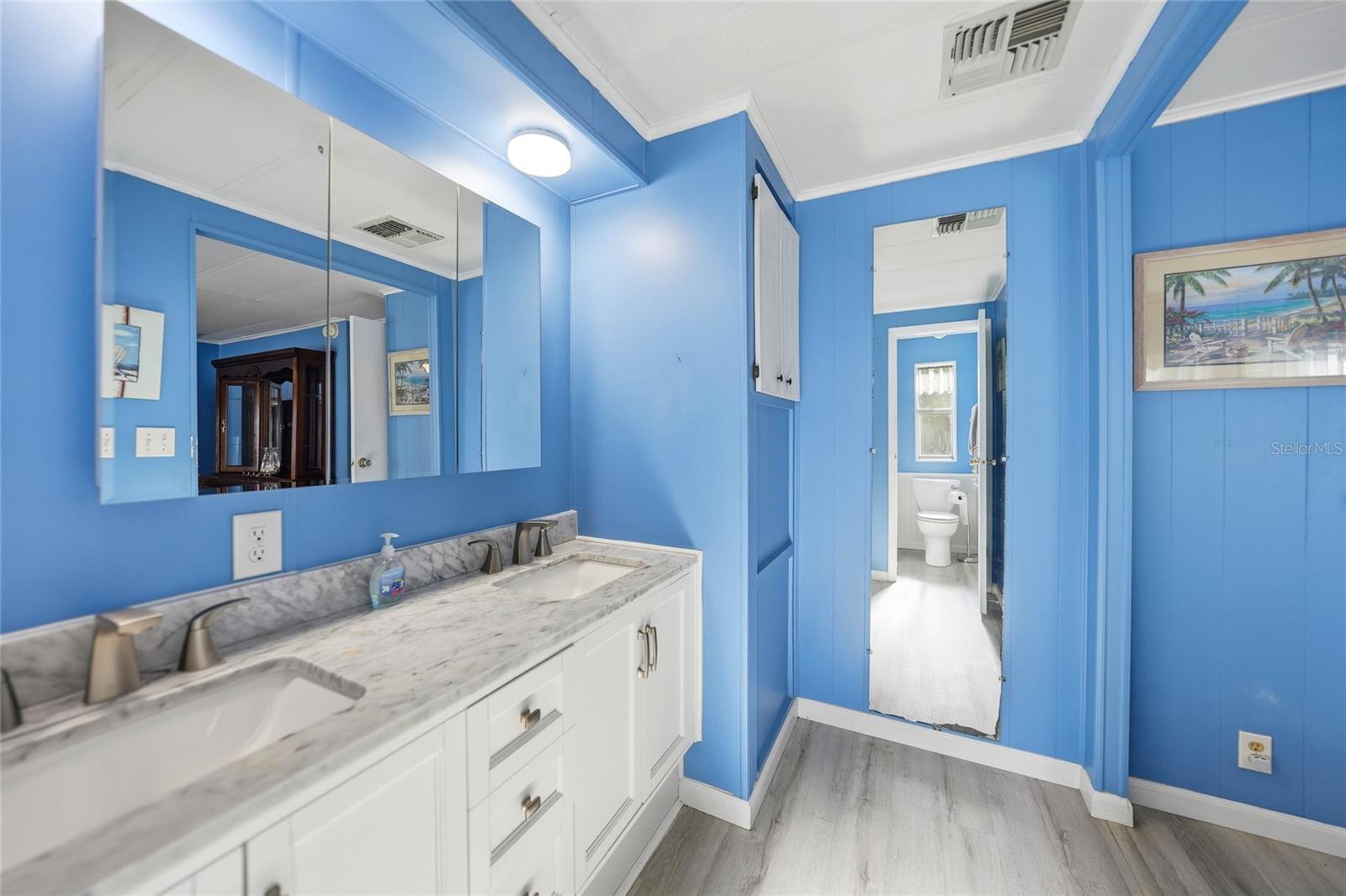 195 S FIJI CIR