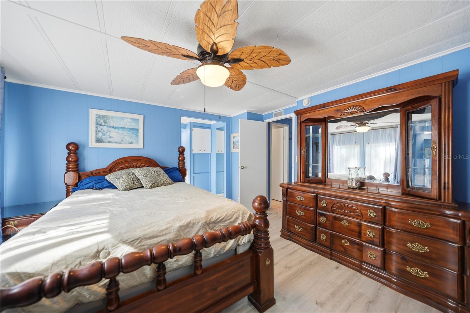 195 S FIJI CIR