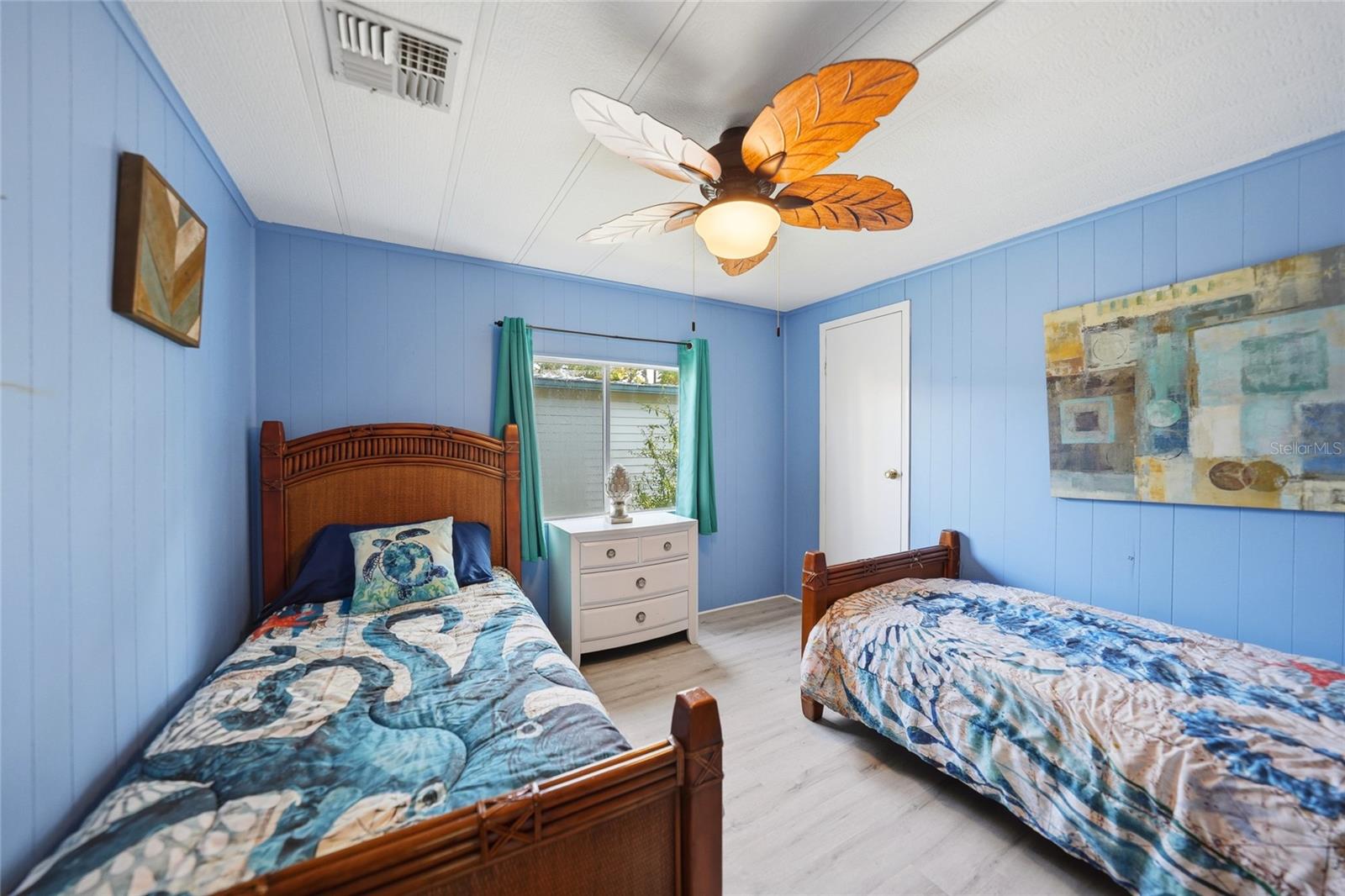 195 S FIJI CIR