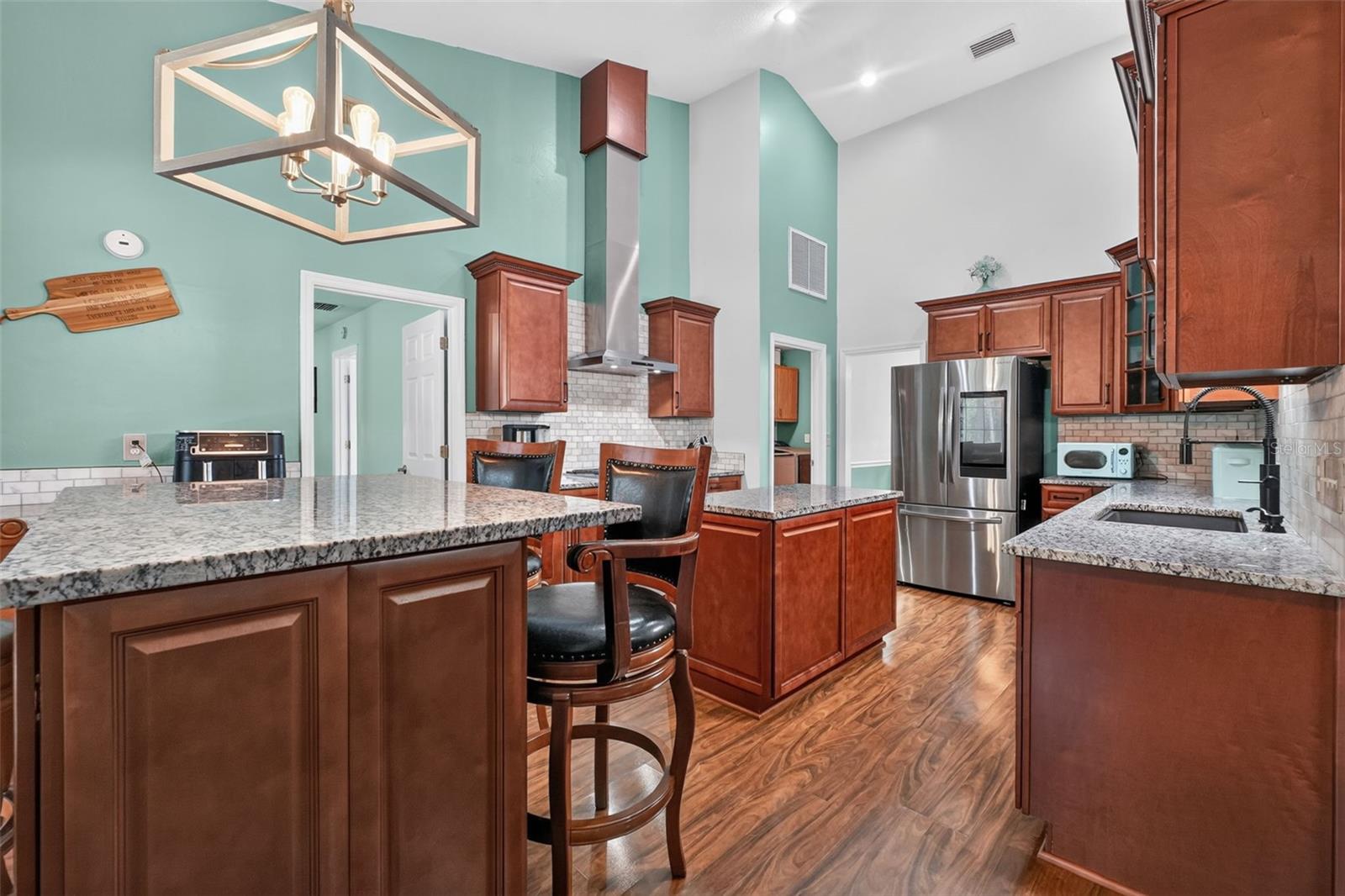 2527 NW COUNTY ROAD 225