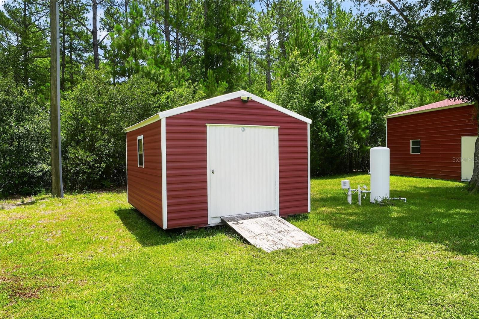 2527 NW COUNTY ROAD 225