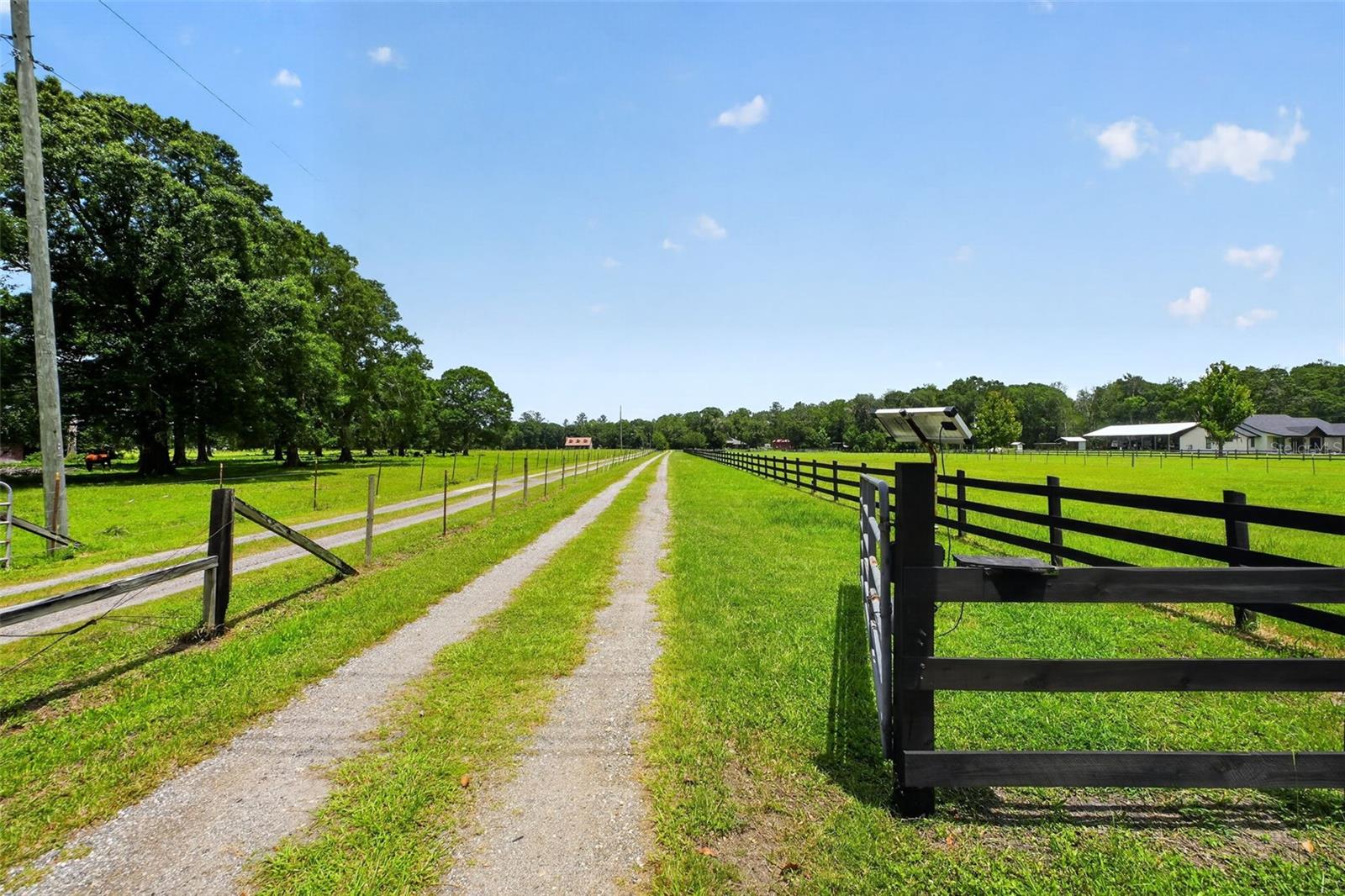 2527 NW COUNTY ROAD 225