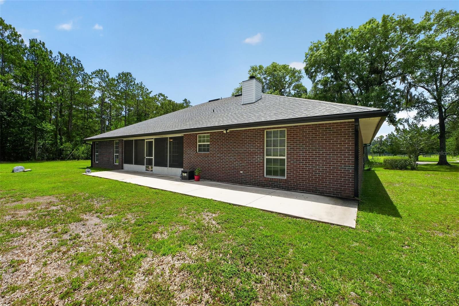 2527 NW COUNTY ROAD 225
