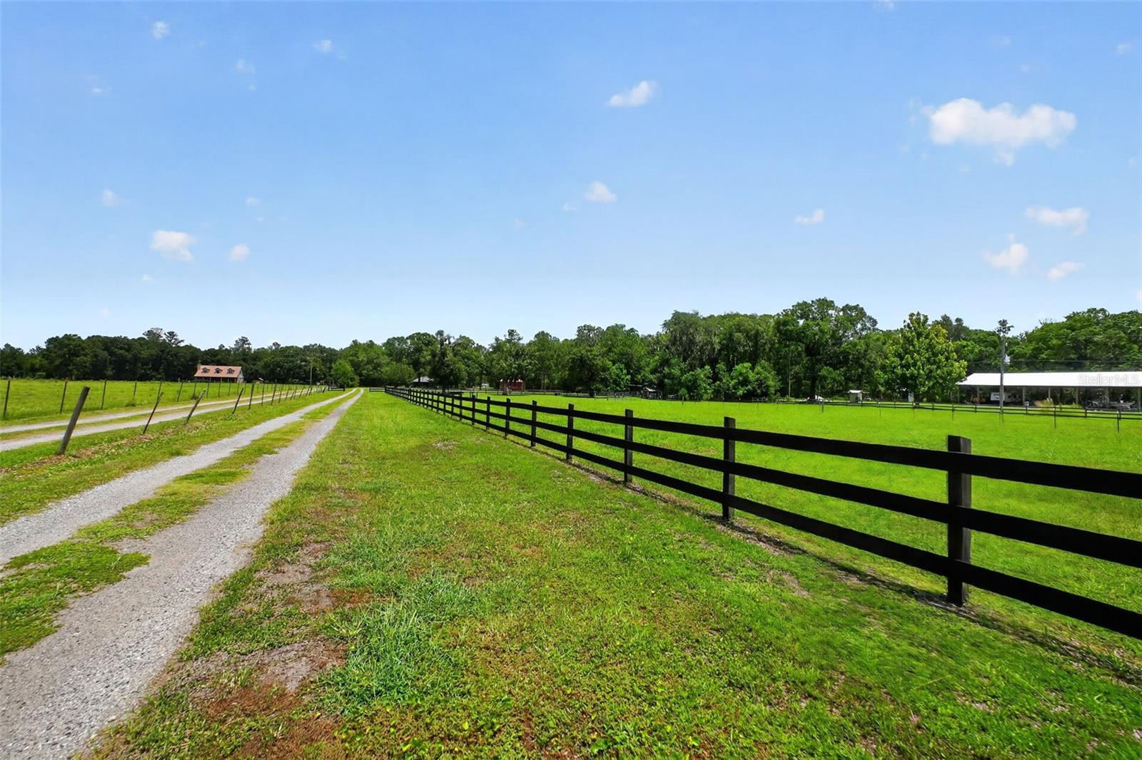2527 NW COUNTY ROAD 225