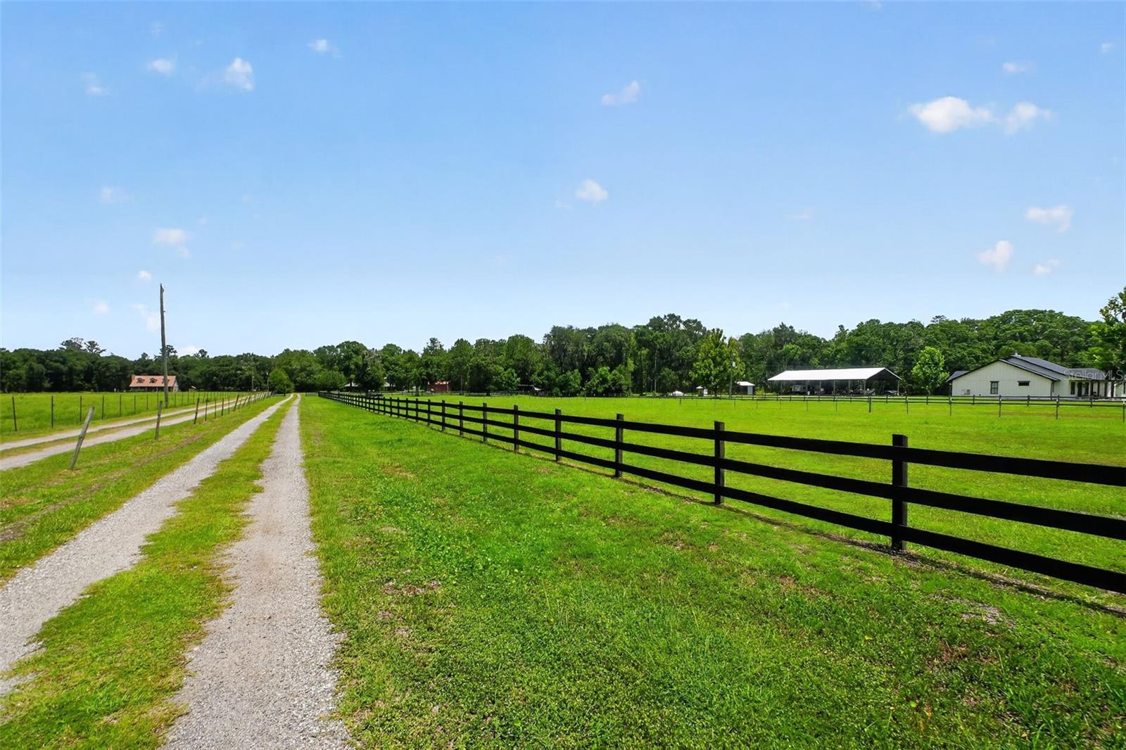 2527 NW COUNTY ROAD 225
