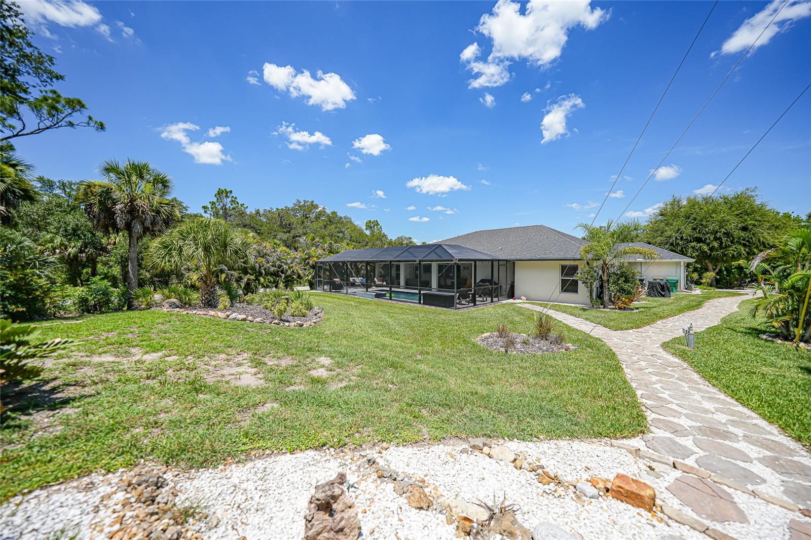 1282 CLEARVIEW DR