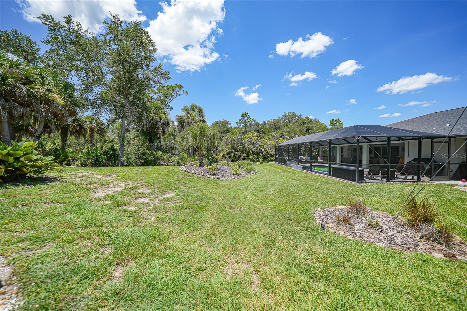 1282 CLEARVIEW DR