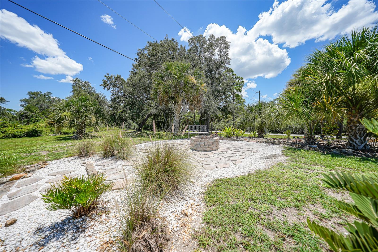1282 CLEARVIEW DR