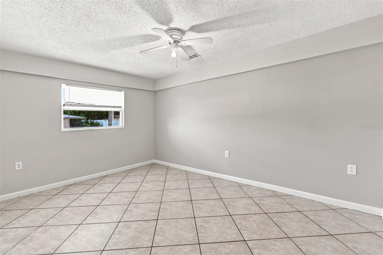 18186 IRIS RD
