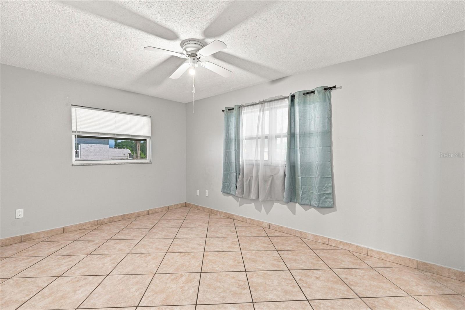 18186 IRIS RD