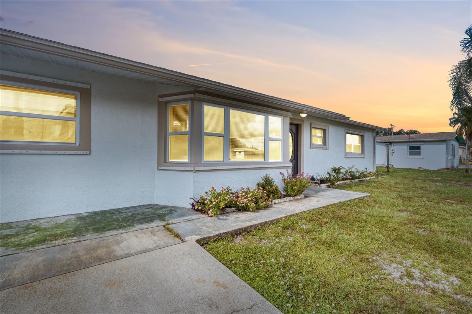 18186 IRIS RD