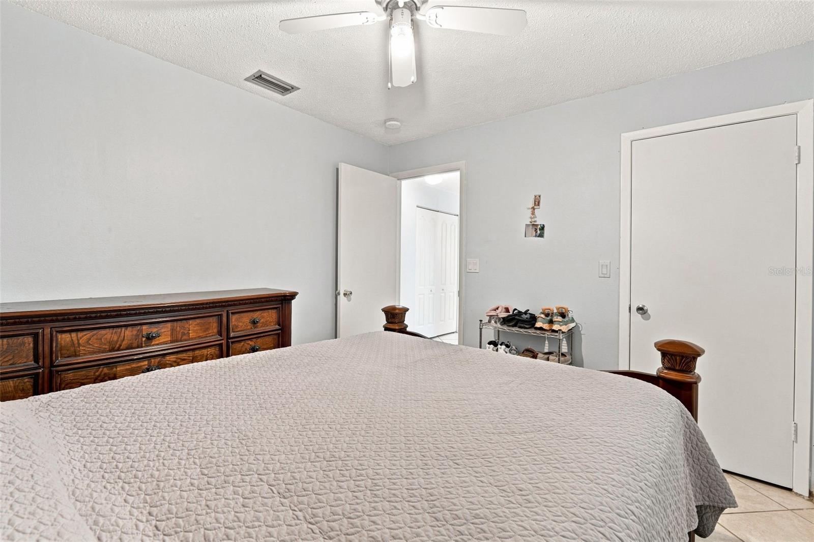 18186 IRIS RD
