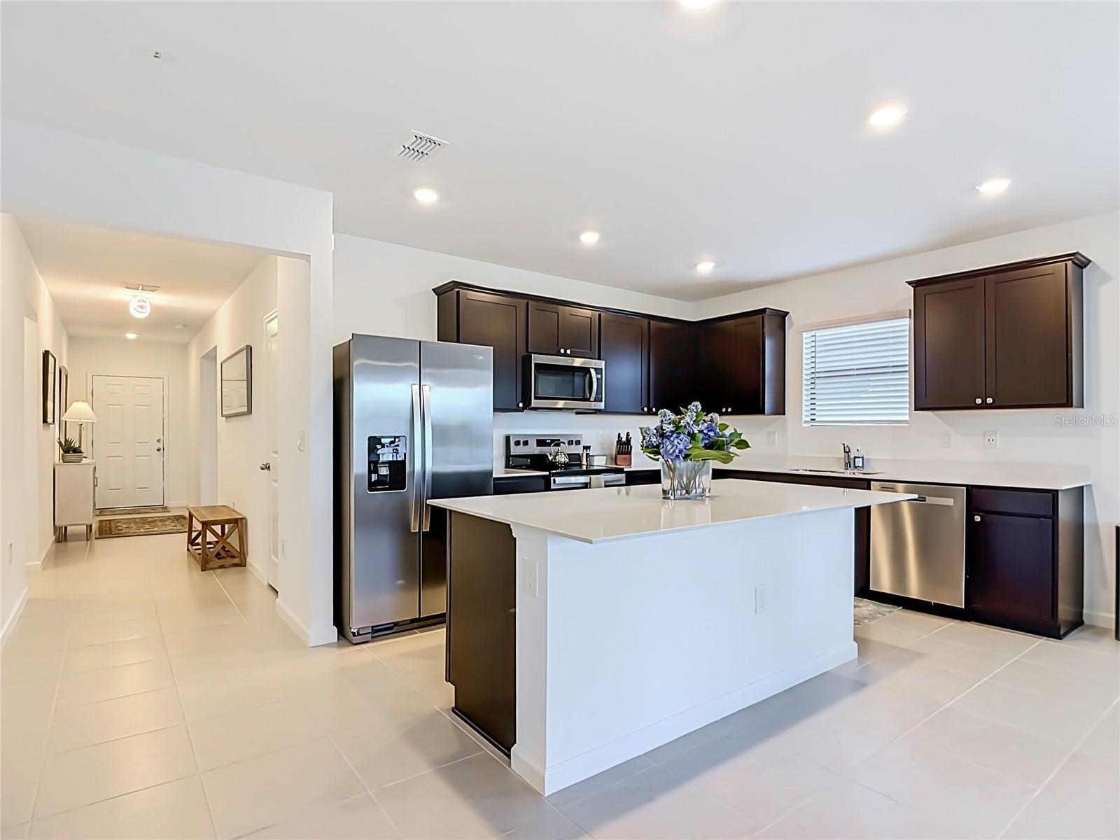 1211 CALOOSA COVE DR