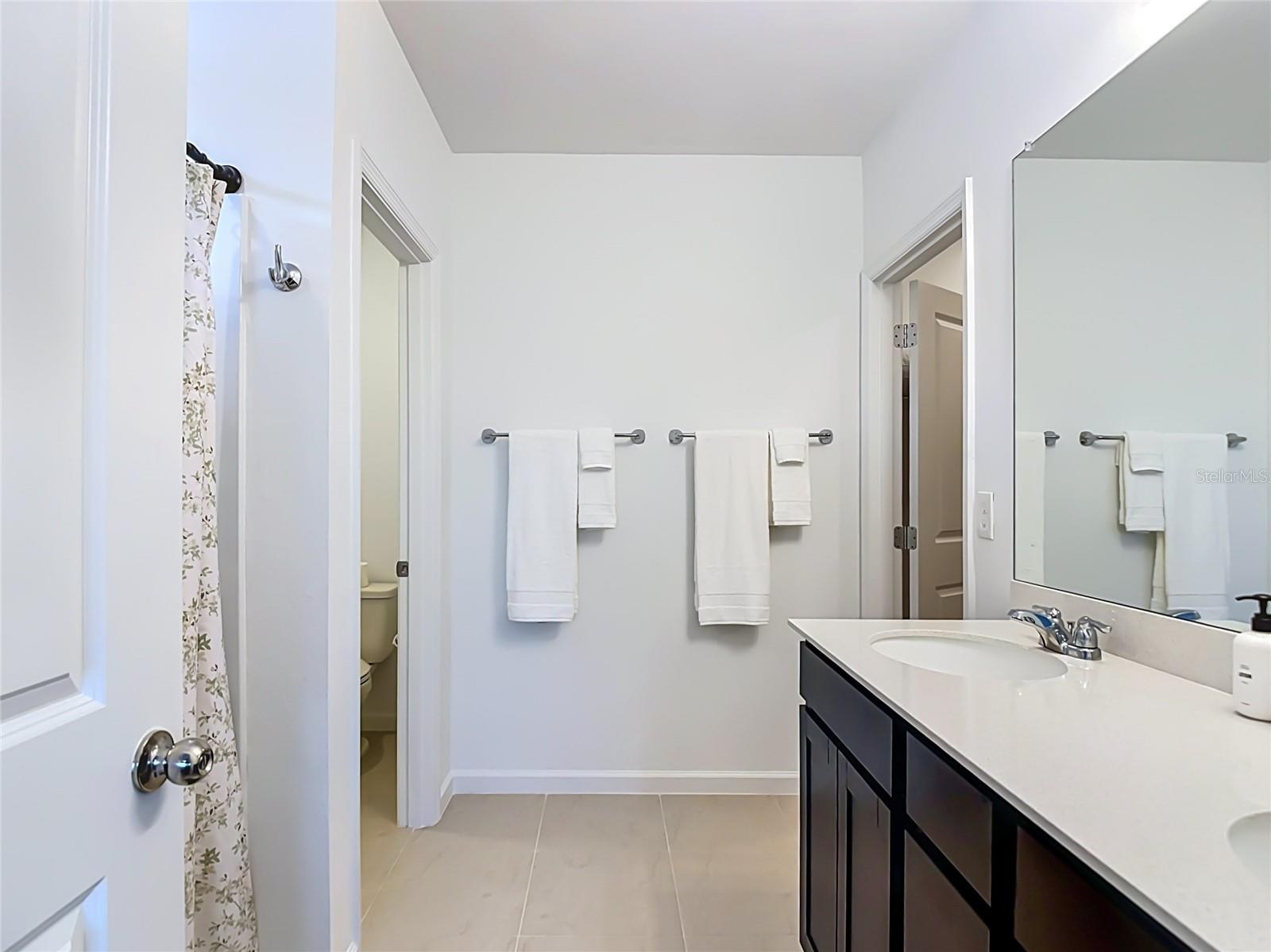 1211 CALOOSA COVE DR