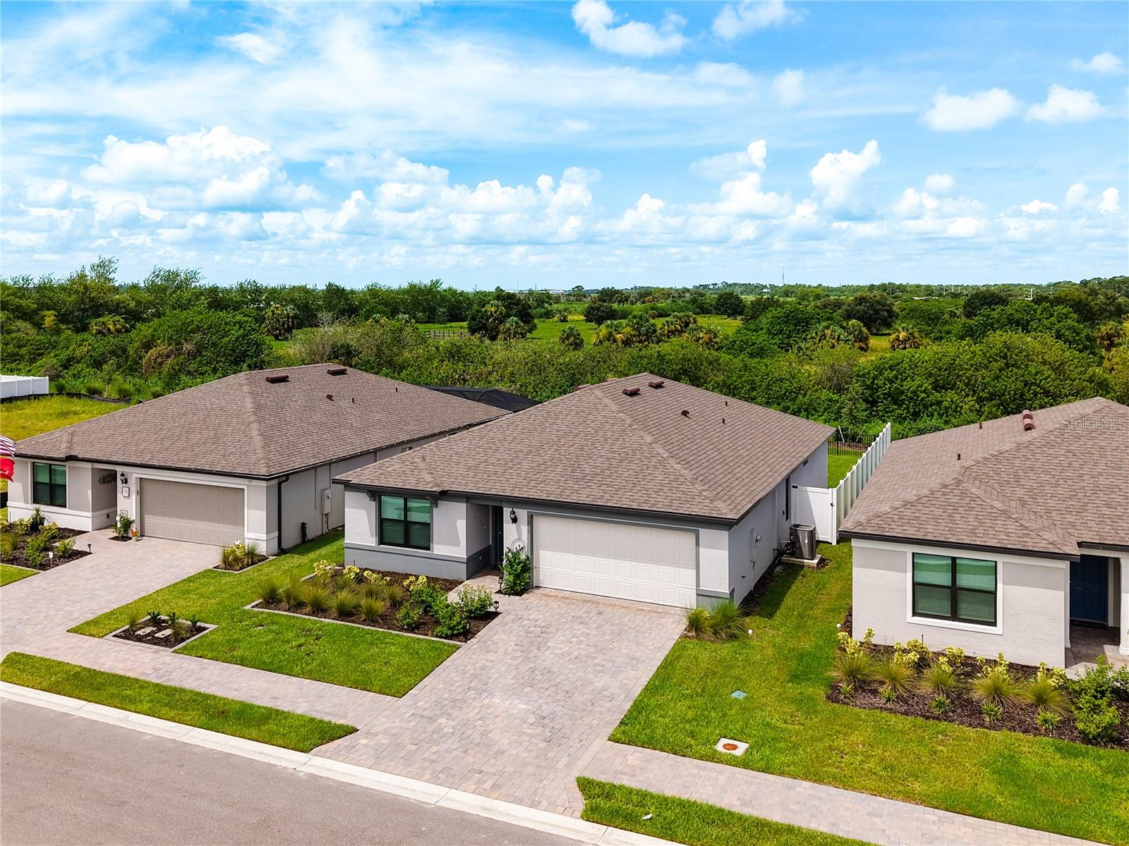 1211 CALOOSA COVE DR