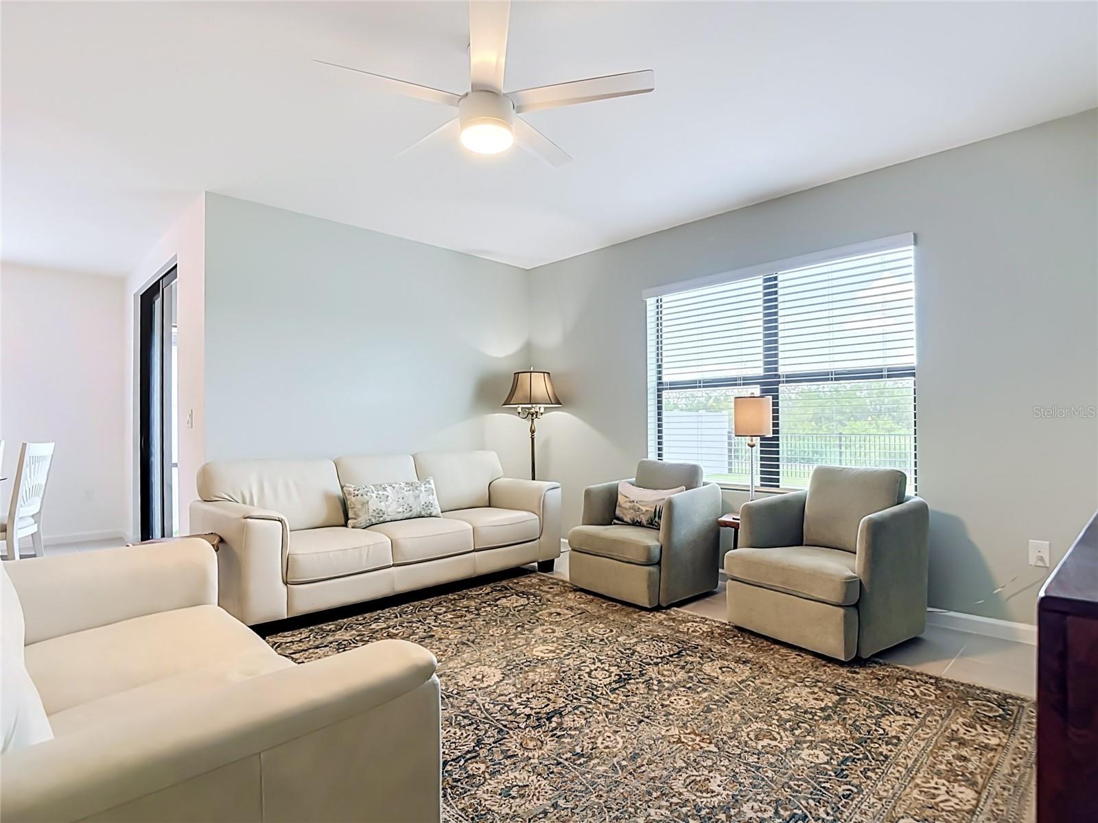 1211 CALOOSA COVE DR