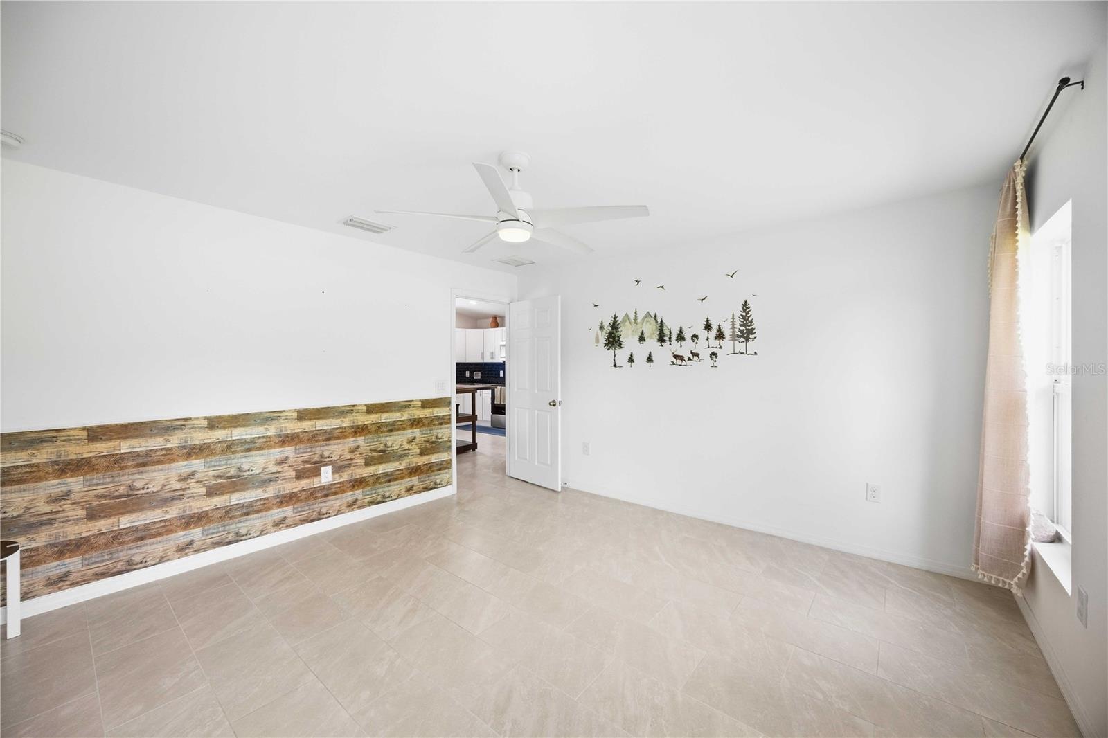 11261 & 11249 6TH AVE
