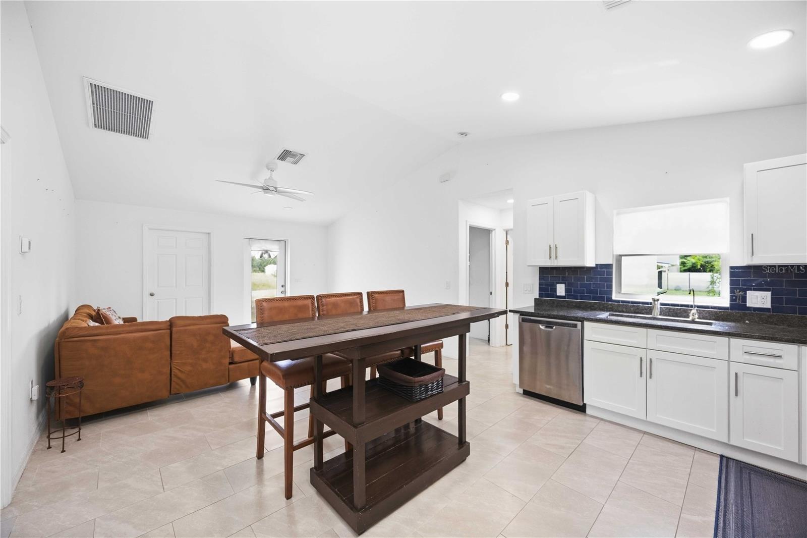 11261 & 11249 6TH AVE