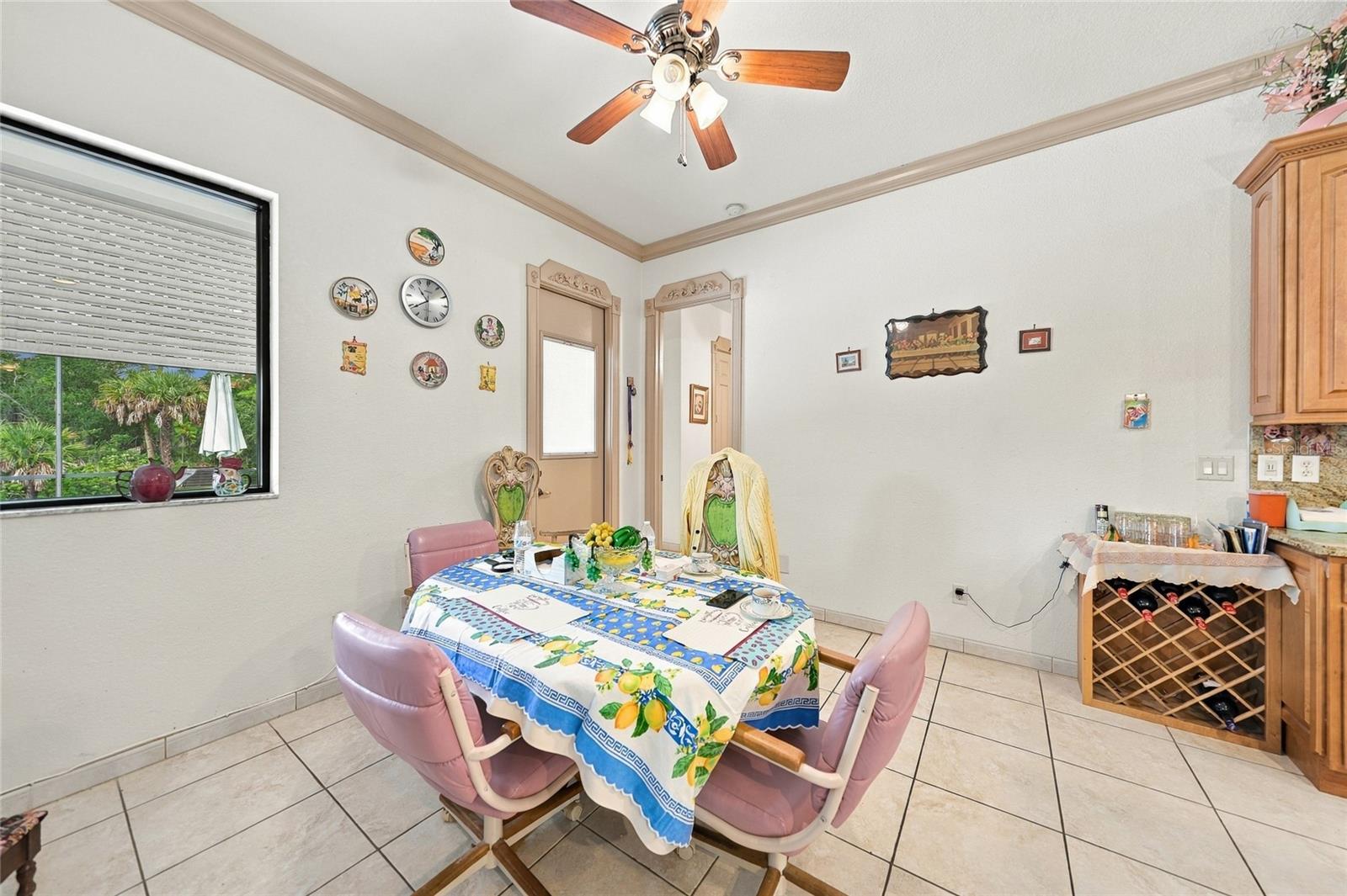 3079 CABARET ST