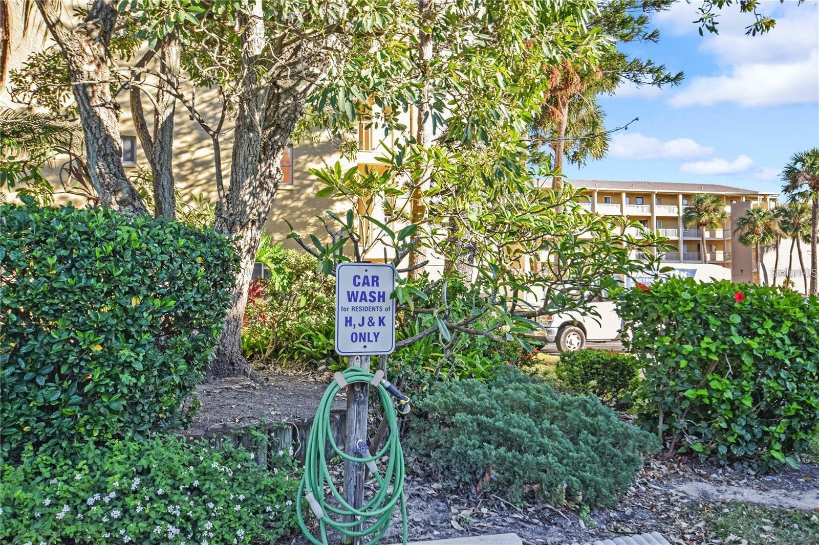 3617 LAKE BAYSHORE DR #401
