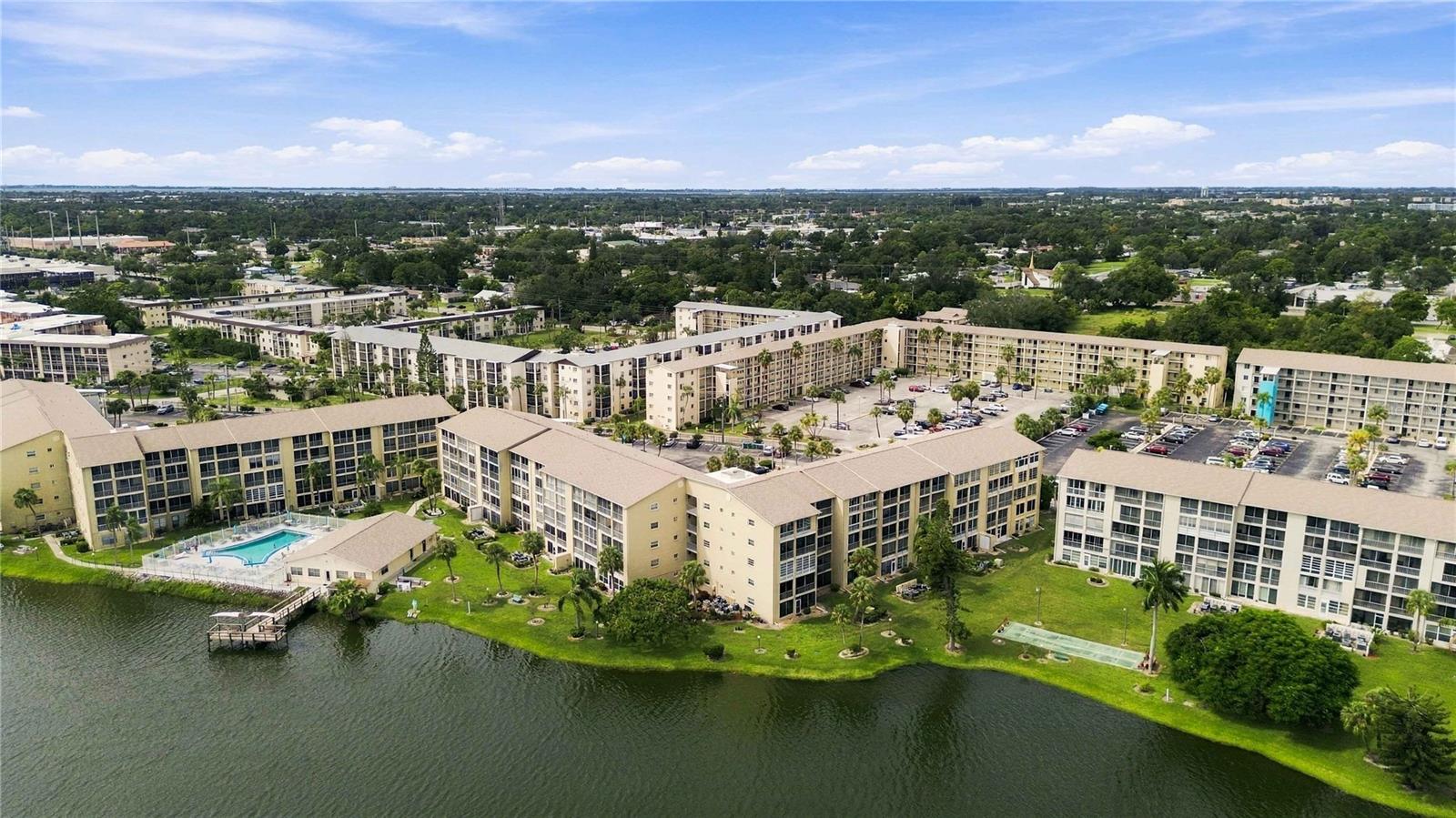 3617 LAKE BAYSHORE DR #401