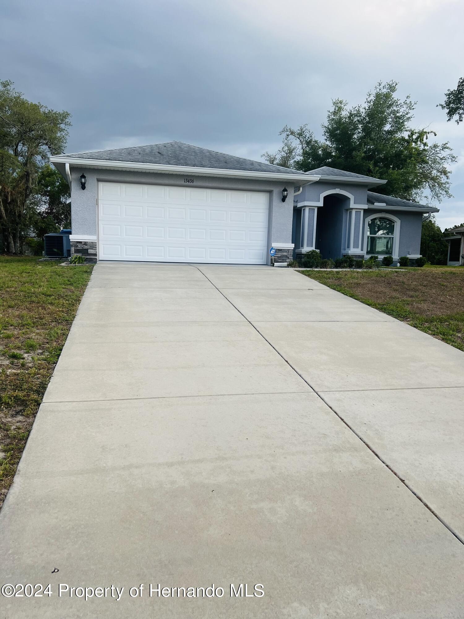 13436 Barlington Street