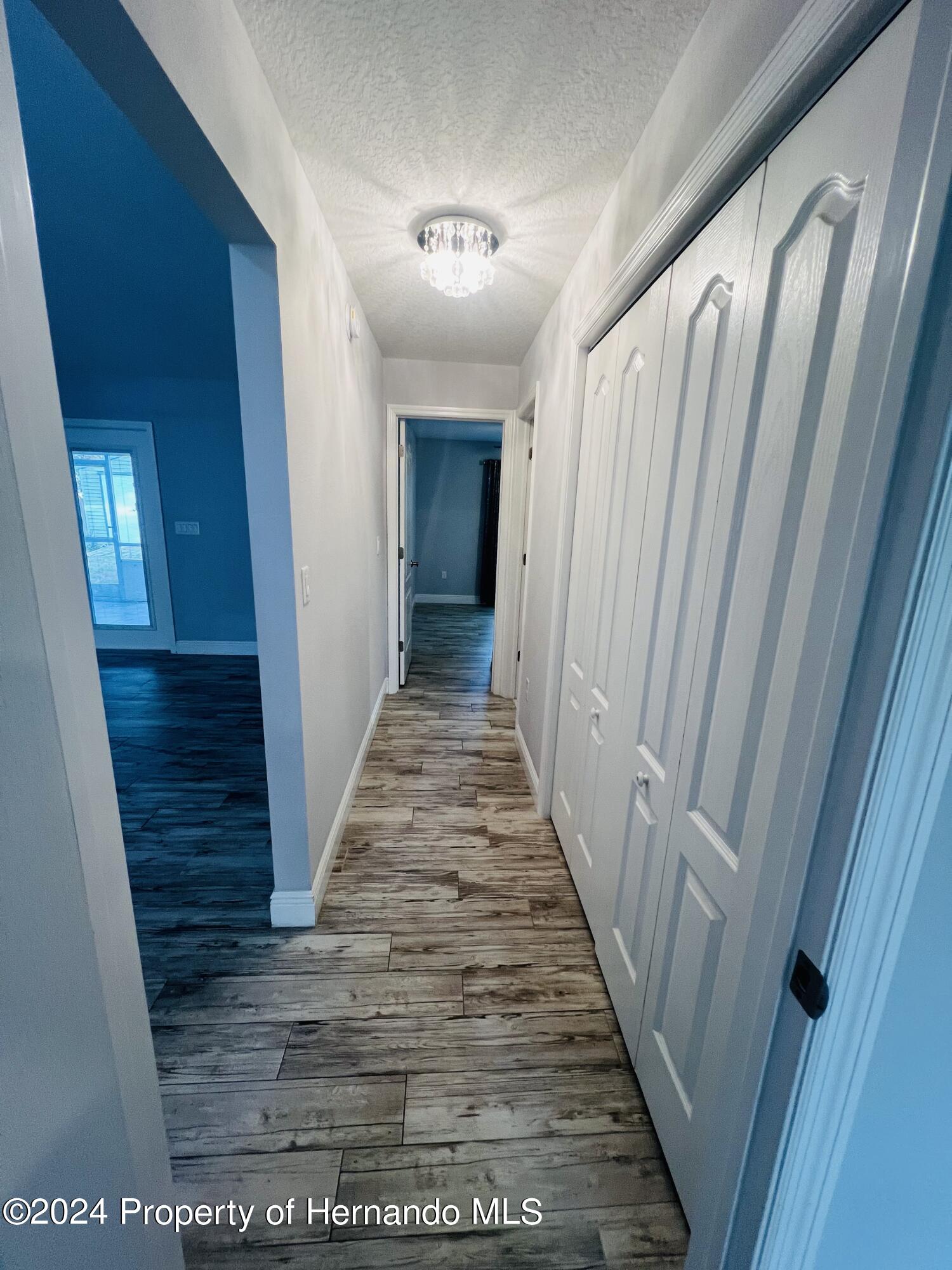 13436 Barlington Street