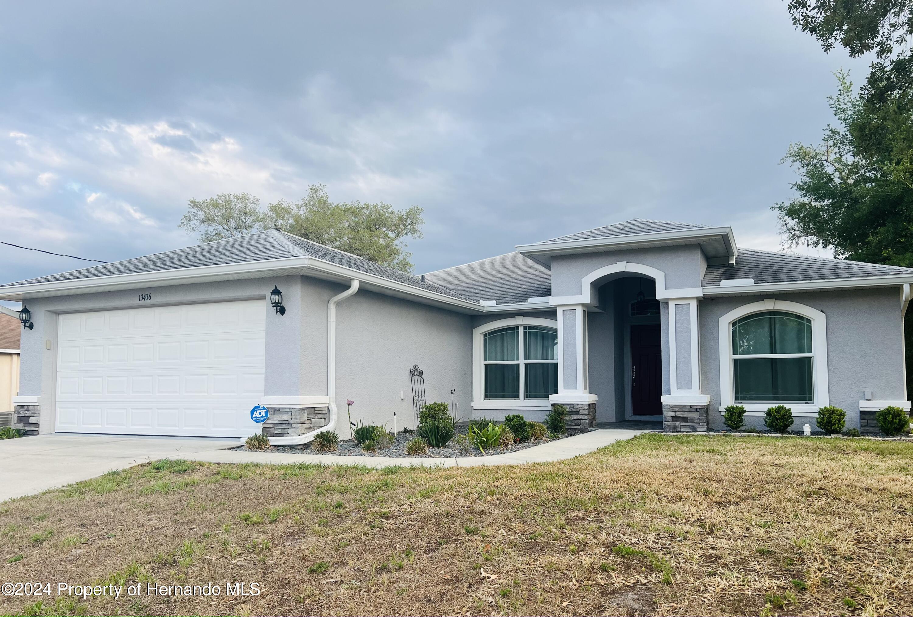 13436 Barlington Street