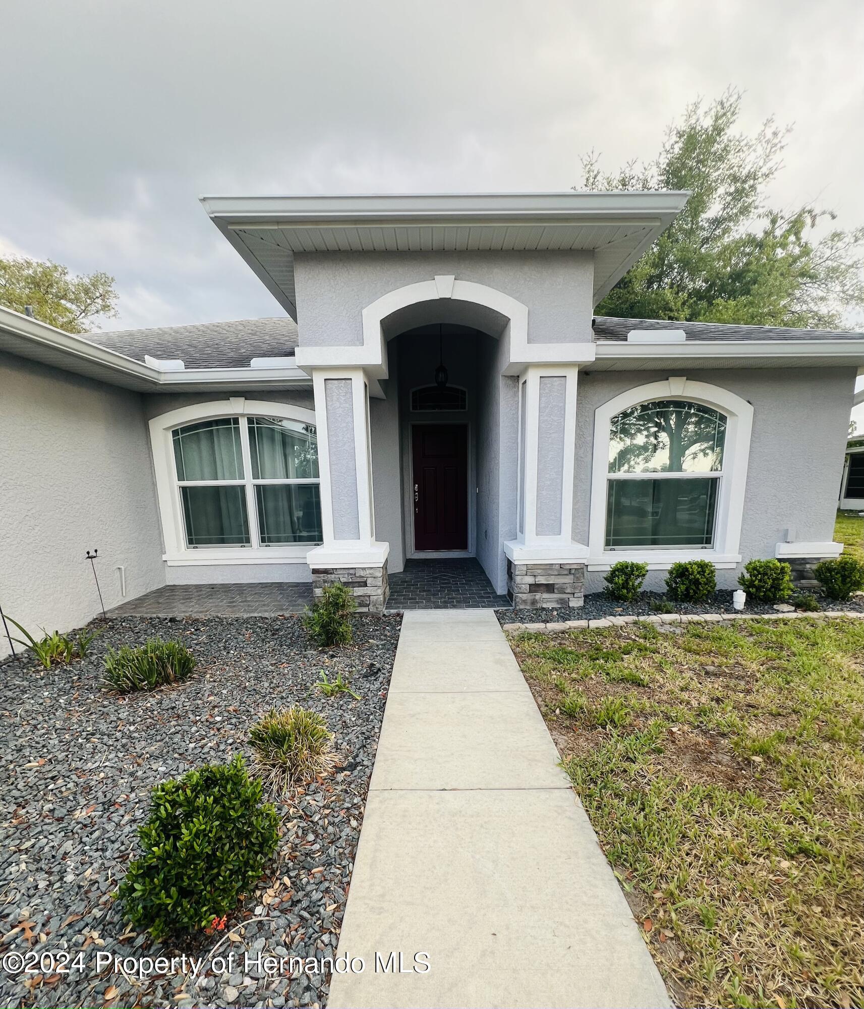 13436 Barlington Street