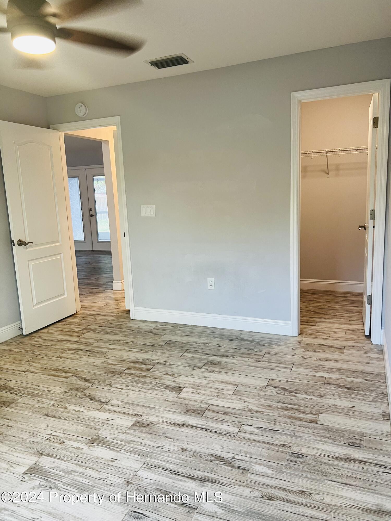 13436 Barlington Street