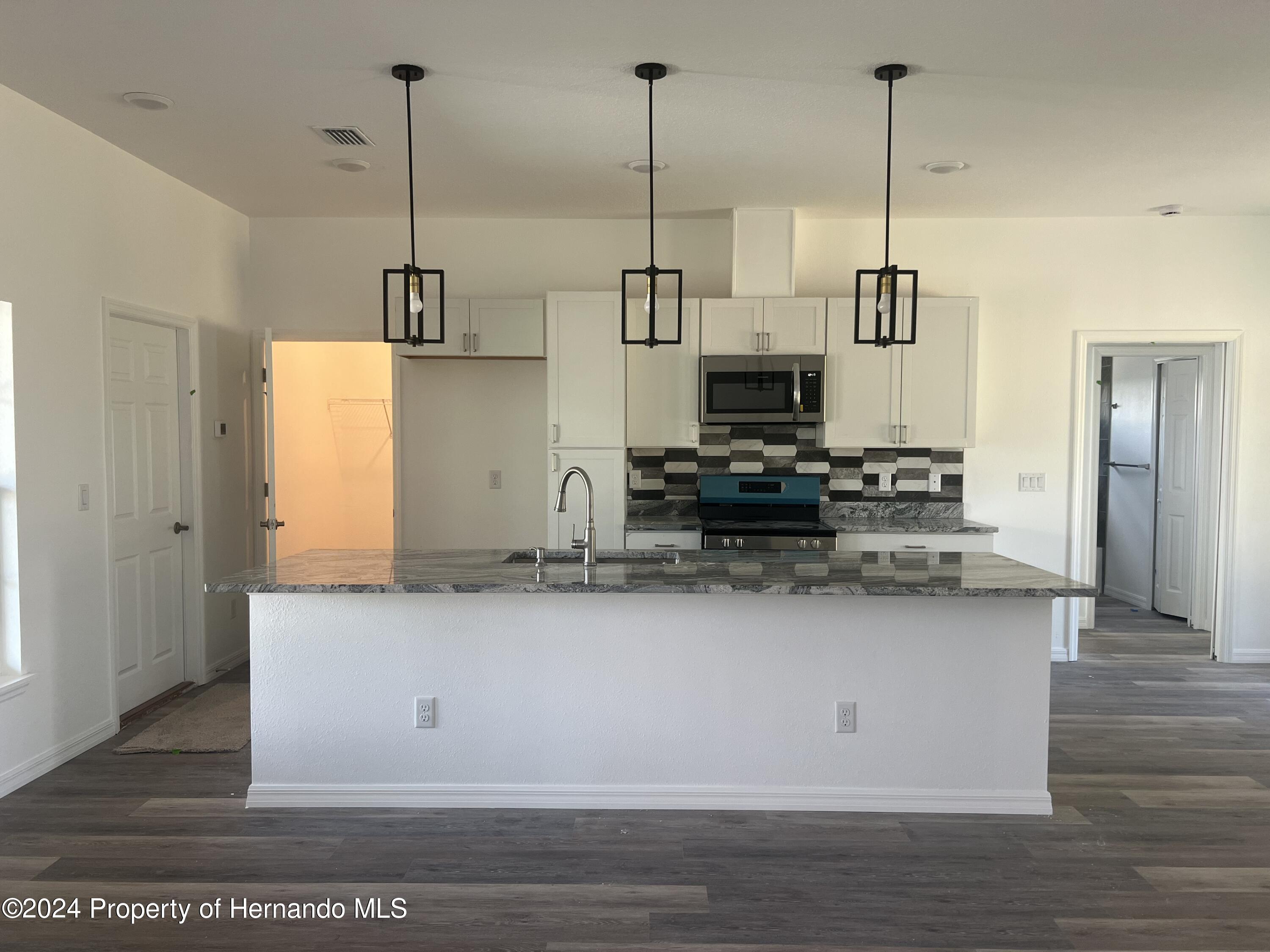 12456 House Finch Road